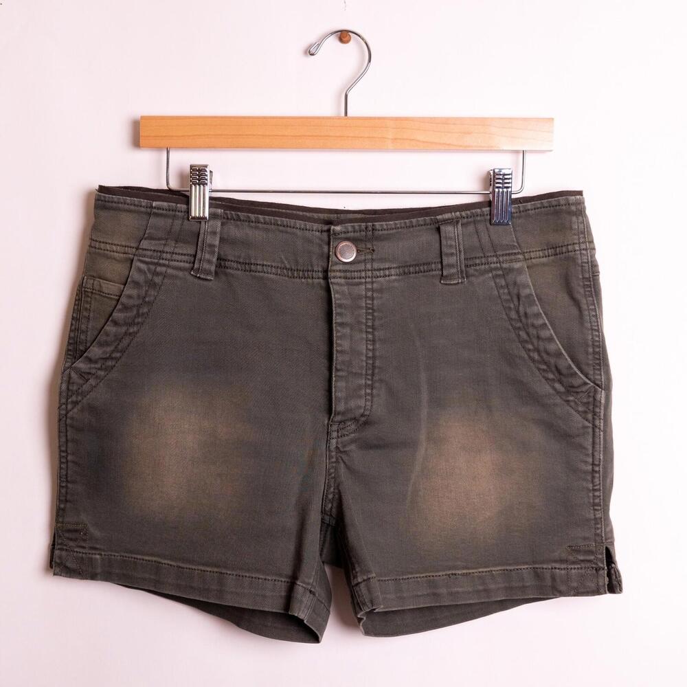 Free People Army Green Shorts Size 6
